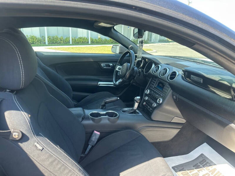 2018 Ford Mustang EcoBoost