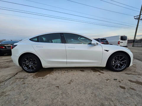2020 Tesla Model 3 Standard Range Plus
