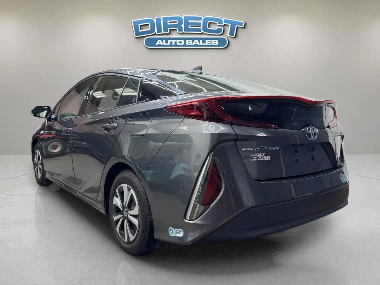 2017 Toyota Prius Prime Plus 4dr Hatchback - Gray exterior view 4