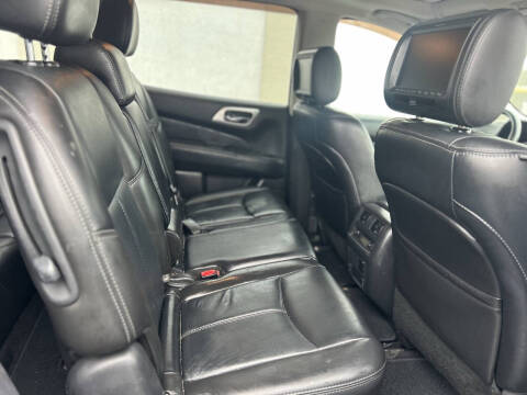 2014 Nissan Pathfinder SL