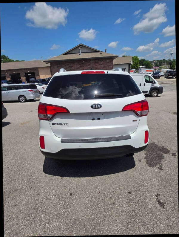 2014 Kia Sorento LX