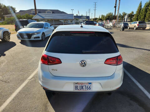 2017 Volkswagen Golf GTI S
