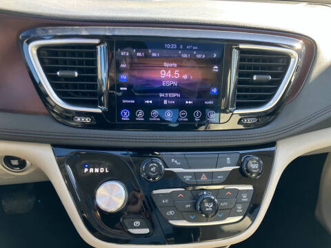 2017 Chrysler Pacifica Limited