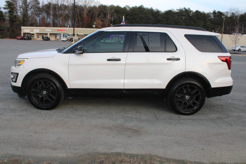 2016 Ford Explorer Sport