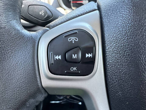 2011 Ford Fiesta SES