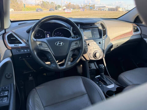 2017 Hyundai Santa Fe Limited Ultimate
