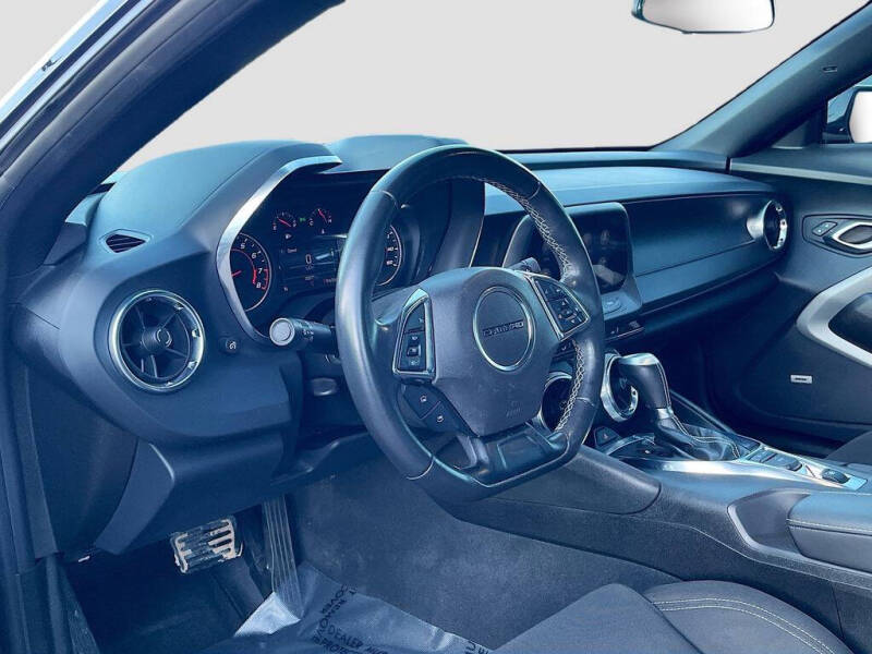 2024 Chevrolet Camaro LT