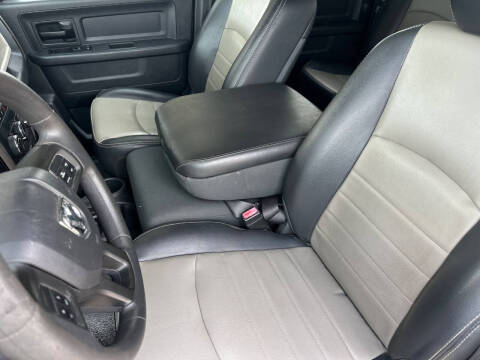 2012 RAM 2500 ST