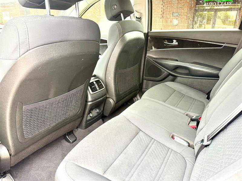 2017 Kia Sorento LX