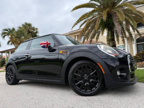 2015 MINI Hardtop 2 Door Cooper