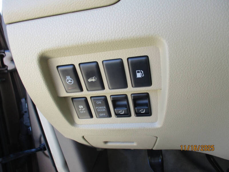 2011 Nissan Murano LE