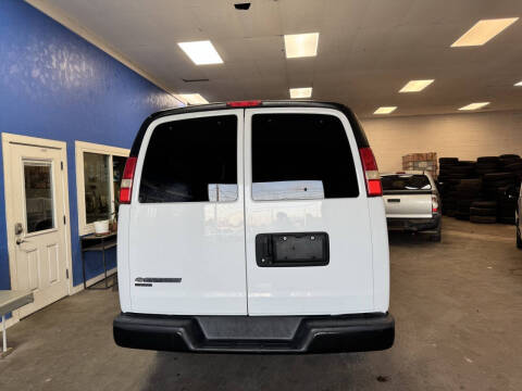 2015 Chevrolet Express LS 2500