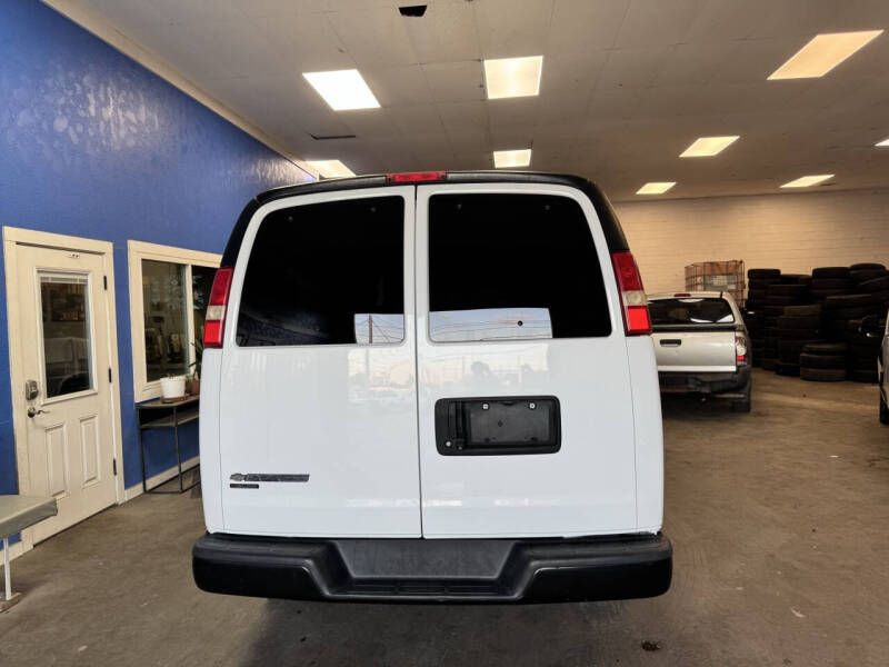 2015 Chevrolet Express LS 2500