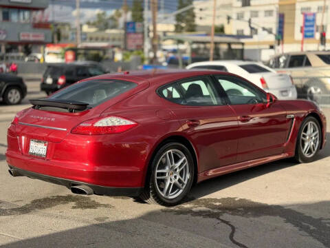 2011 Porsche Panamera