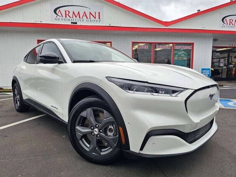 2023 Ford Mustang Mach-E Select