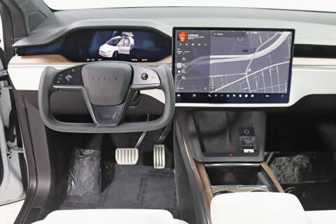 2023 Tesla Model X Standard Range