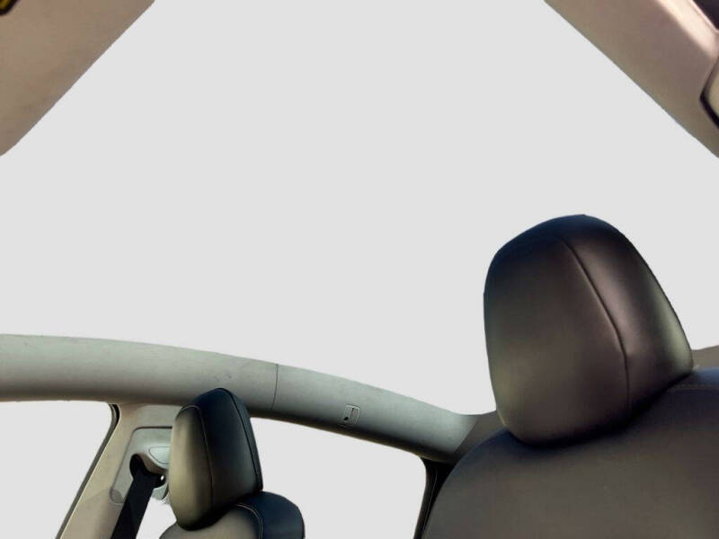 2021 Tesla Model Y Standard Range