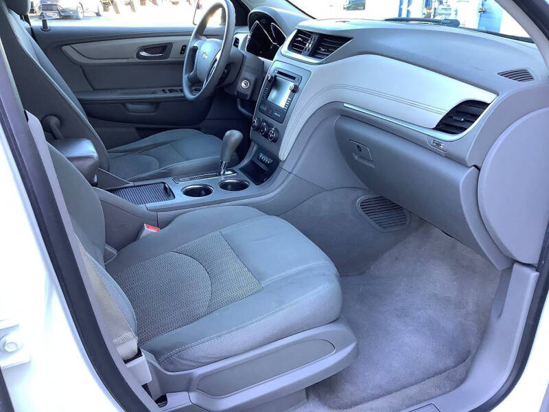 2014 Chevrolet Traverse LS