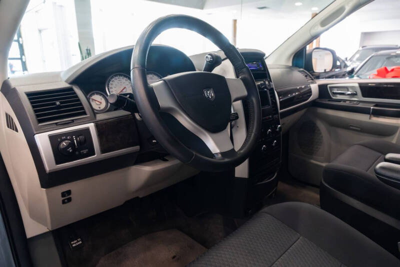 2010 Dodge Grand Caravan SXT