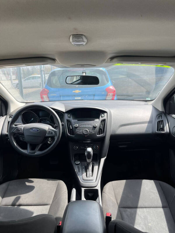 2015 Ford Focus SE