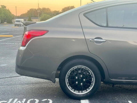 2016 Nissan Versa 1.6 S