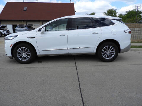 2022 Buick Enclave Essence