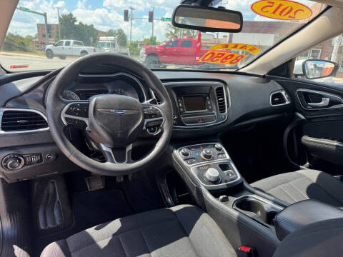 2015 Chrysler 200 Limited