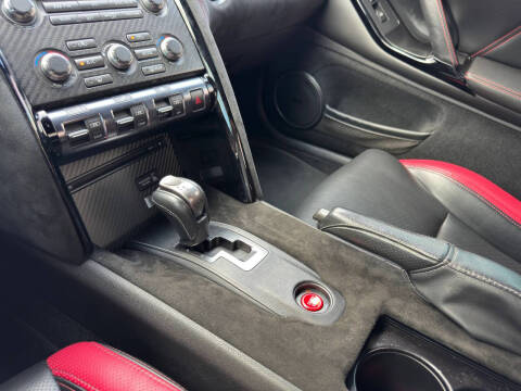 2016 Nissan GT-R Premium