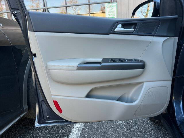 2022 Kia Sportage LX