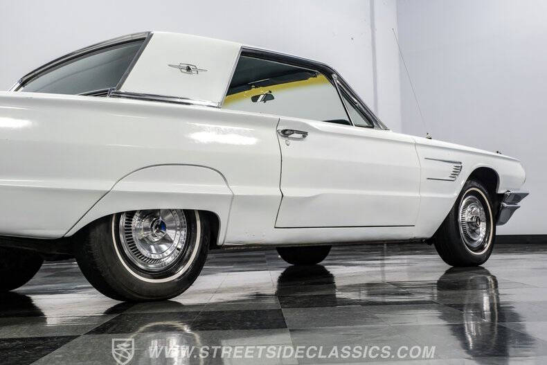 1965 Ford Thunderbird