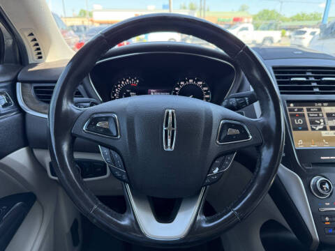 2017 Lincoln MKC Reserve
