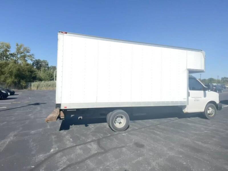 2013 Chevrolet Express for sale at NORTH CHICAGO MOTORS INC in North Chicago IL