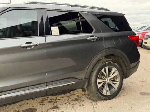 2020 Ford Explorer Platinum