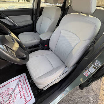 2016 Subaru Forester 2.5i