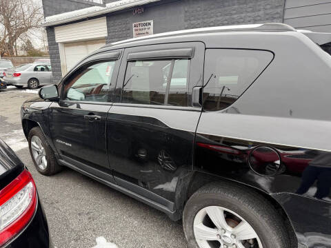 2012 Jeep Compass Sport