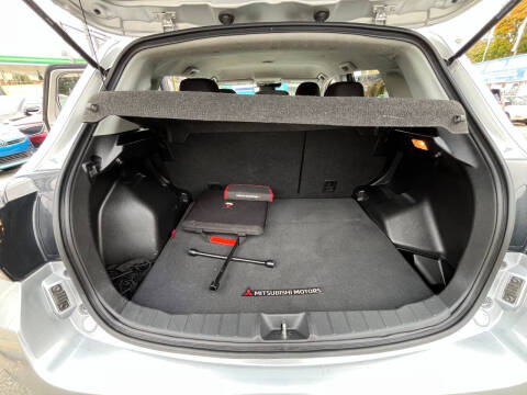 2022 Mitsubishi Outlander Sport ES