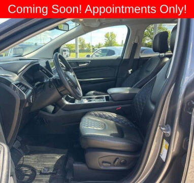2023 Ford Edge Titanium