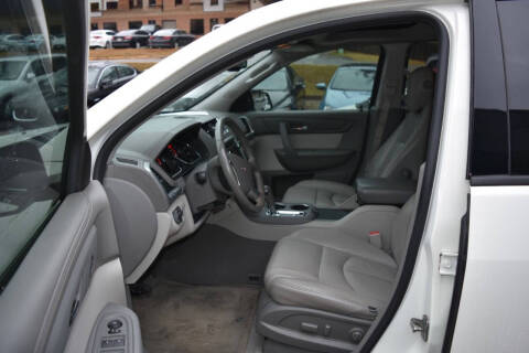 2013 GMC Acadia SLE-2