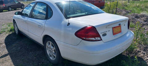 2005 Ford Taurus SE