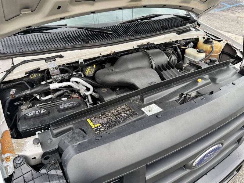 2013 Ford E-Series E-150