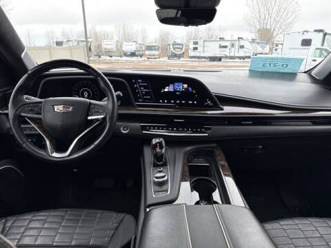 2023 Cadillac Escalade ESV Sport Platinum