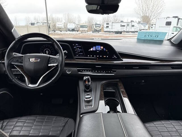 2023 Cadillac Escalade ESV Sport Platinum