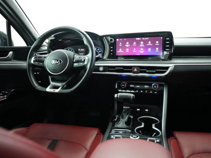 2021 Kia K5