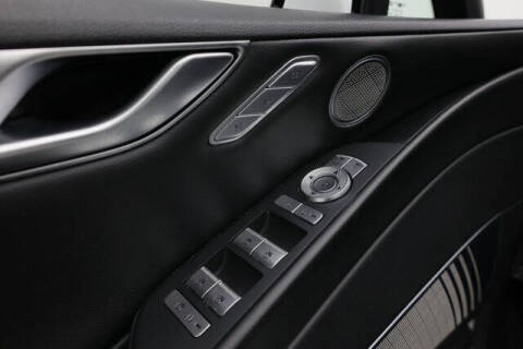 2023 Genesis Electrified G80