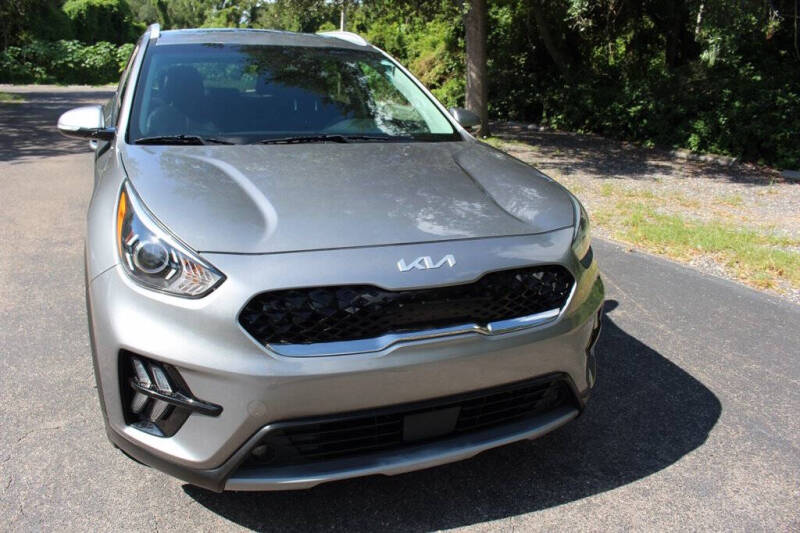 2022 Kia Niro EX Premium