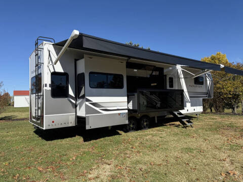 2026 Alliance RV Paradigm