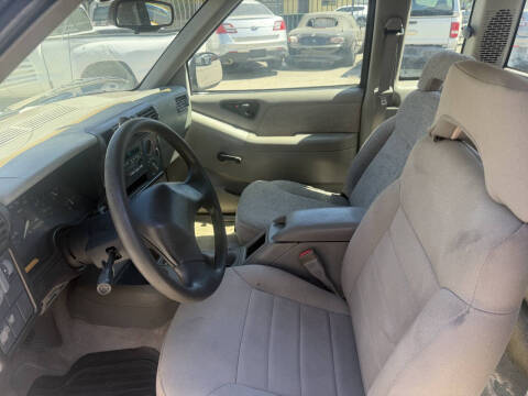 1994 Chevrolet S-10 LS