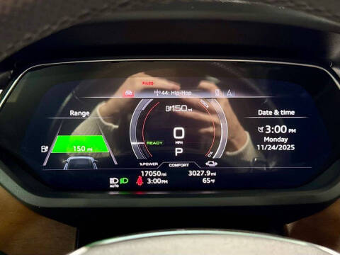 2023 Audi e-tron GT quattro Premium Plus