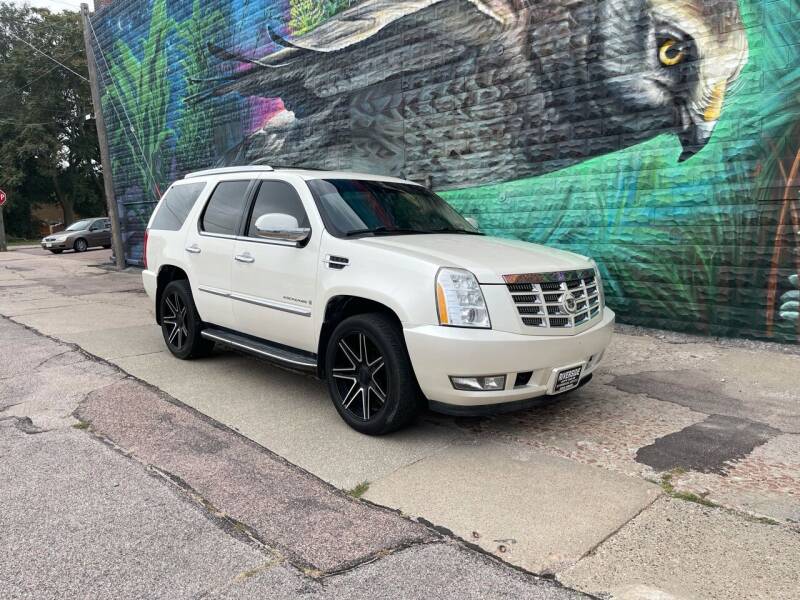 2008 Cadillac Escalade for sale at RIVERSIDE AUTO SALES in Sioux City IA