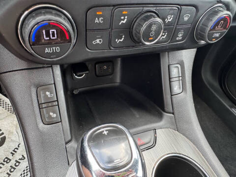 2019 GMC Acadia SLT-1